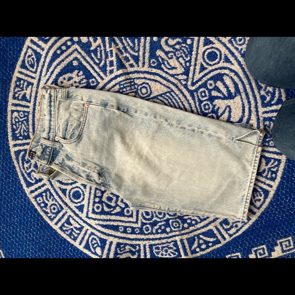 Short - Picture 5 of 5